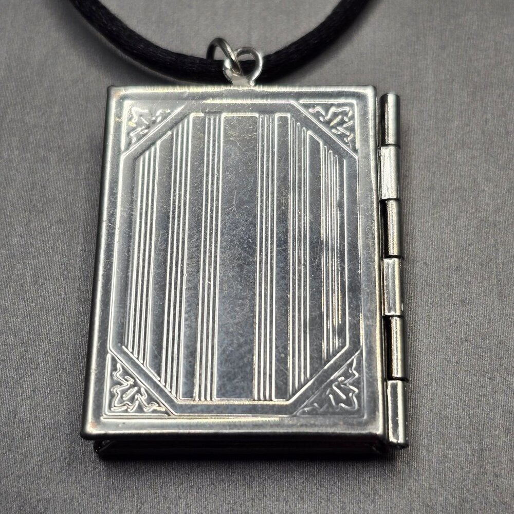 Jane Eyre Book Locket Necklace 22" Silver Plated Pendant w/ 925 Chain - Picture 4 of 9